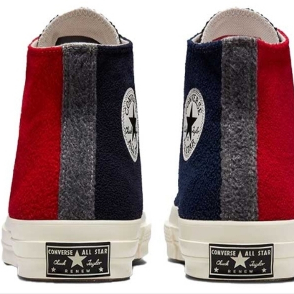 Converse - Unisex Chuck 70 High Top Shoes - Picture 3 of 12